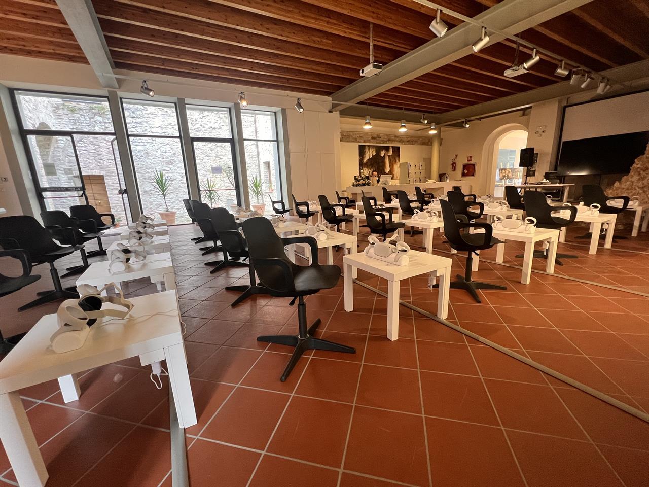 LABORATORIO REALTÀ VIRTUALE